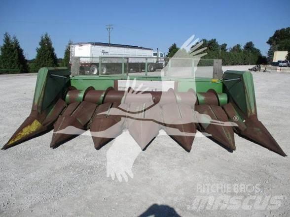 John Deere 653 Skjærebord til skurtresker