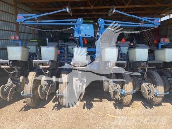 Kinze 2210 Sette- og Plantemaskiner