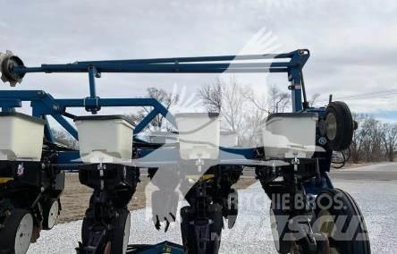 Kinze 3600 Sette- og Plantemaskiner