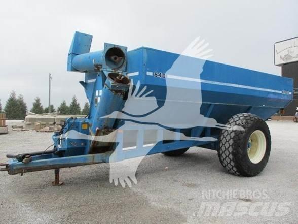Kinze 840 Kornhengere