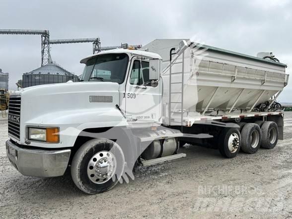 Mack CH613 Anlegg - Annet