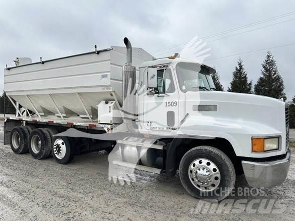 Mack CH613 Anlegg - Annet