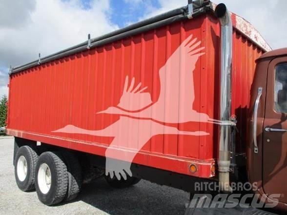 Mack R686ST Anlegg - Annet