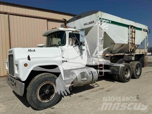 Mack R686ST Anlegg - Annet