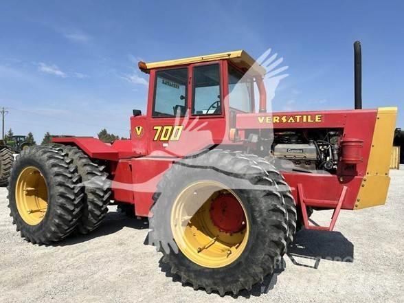 Versatile 700 Traktorer