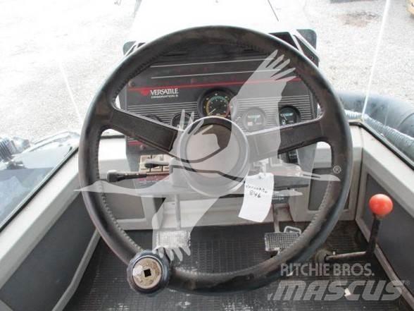Versatile 846 Traktorer