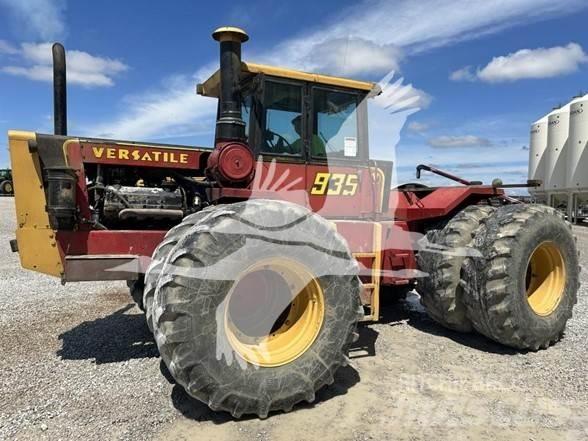 Versatile 935 Traktorer