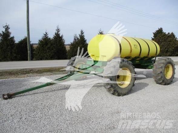 YETTER 1600 Kunstgjødselspreder