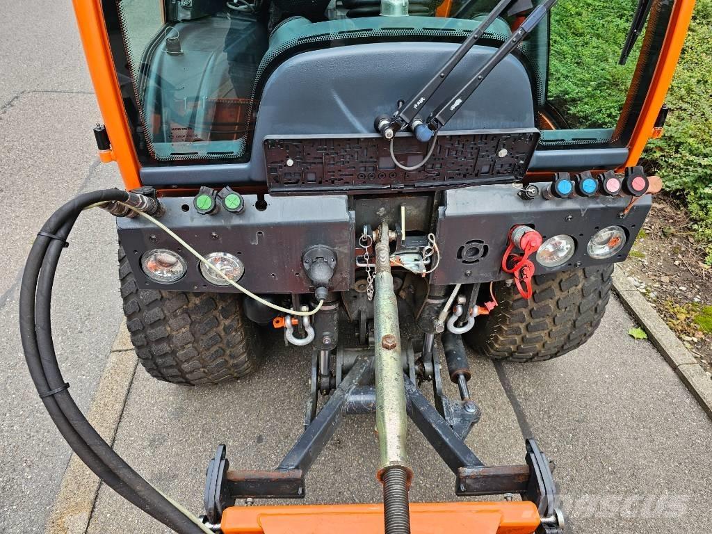 Holder C270 MPV/redskapsbærer