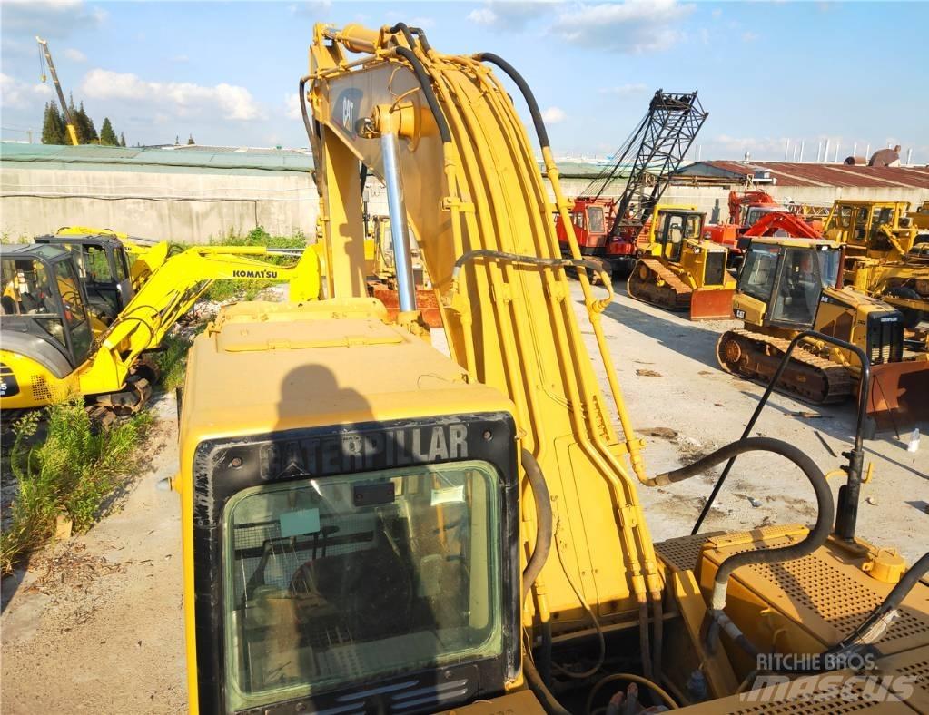 CAT 325B Beltegraver