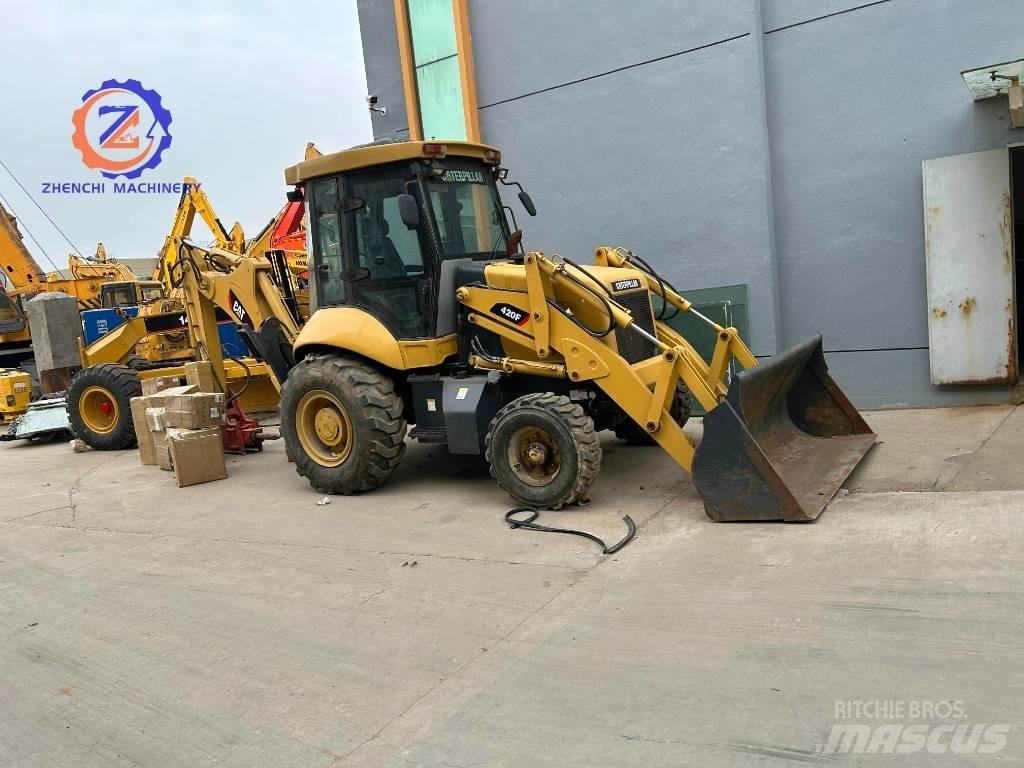 CAT 420 F Traktorgravere