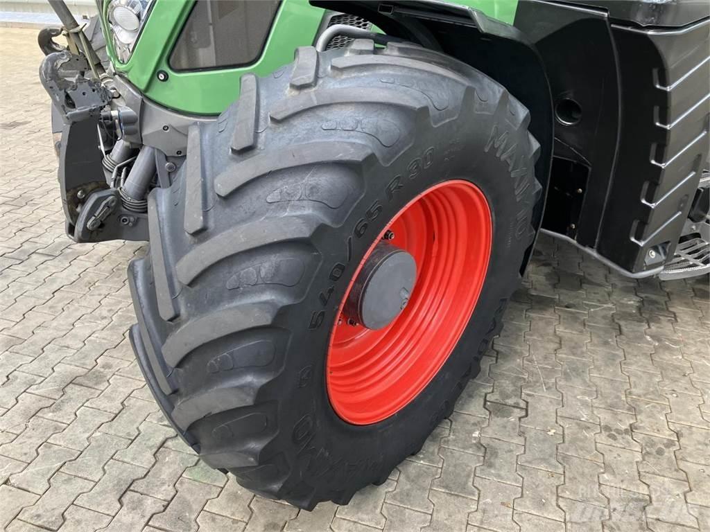 Fendt 718 SCR Traktorer