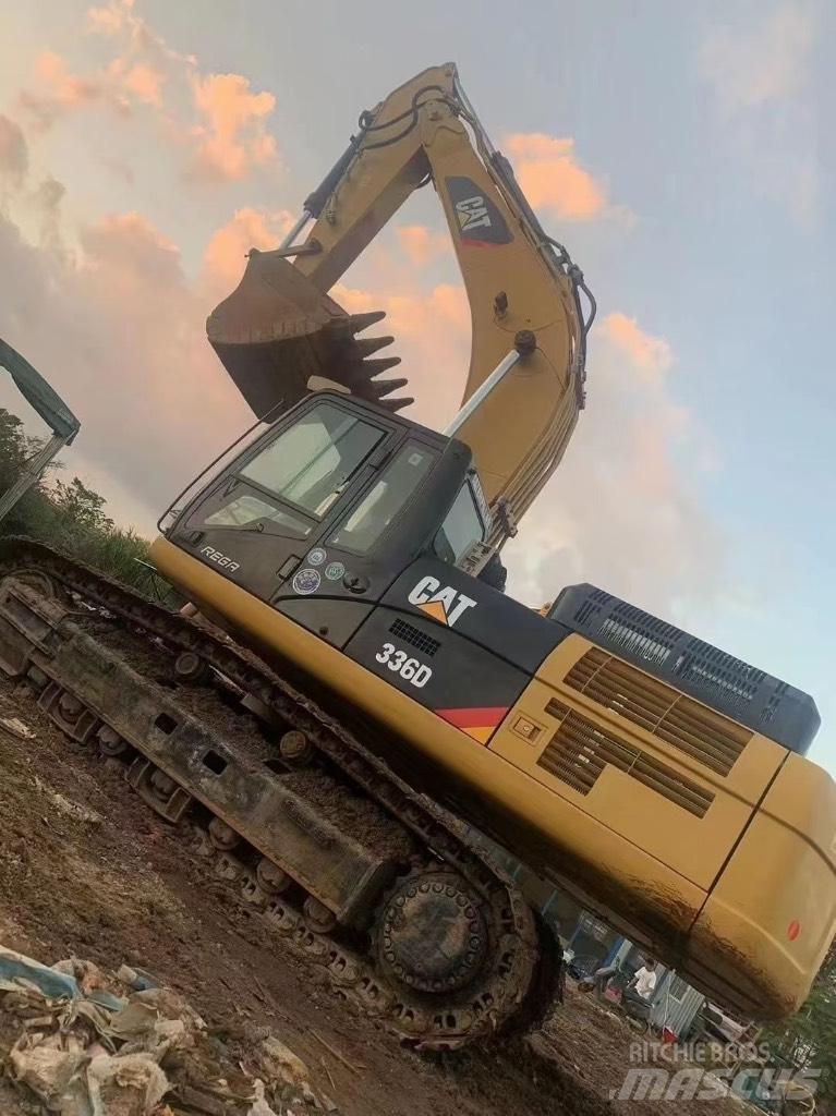 CAT 336 D Gravemaskiner med lang bom