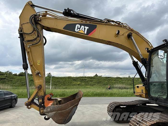 CAT 320FL Beltegraver