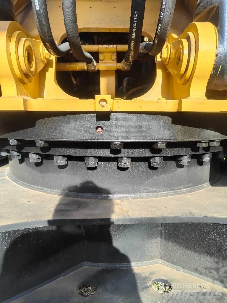 CAT 330 D Beltegraver