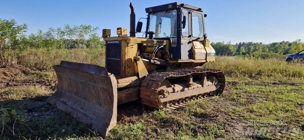 Komatsu D 58 E-1 Dozere Beltegående