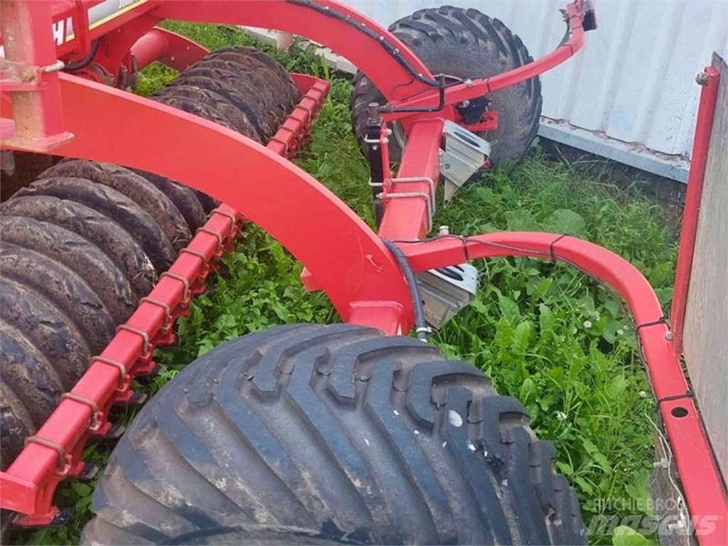Horsch Joker 8 RT Skålharver