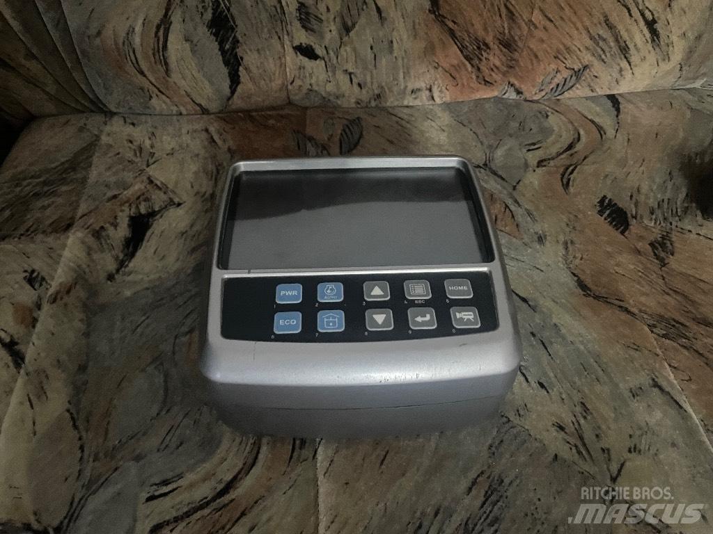Doosan DX 140 LCR-3 Lys - Elektronikk