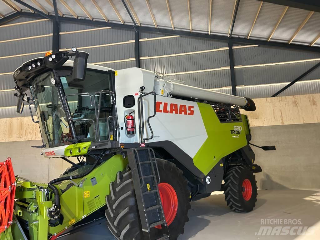 CLAAS Trion 520 Skurtreskere