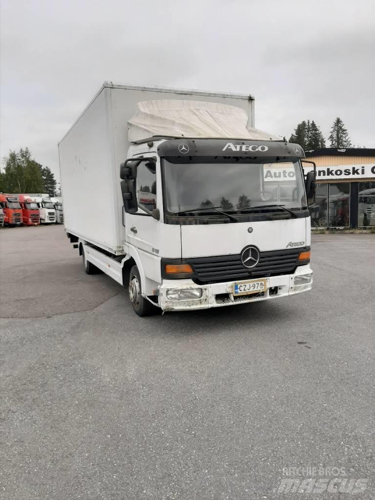 Mercedes-Benz 815 Skapbiler
