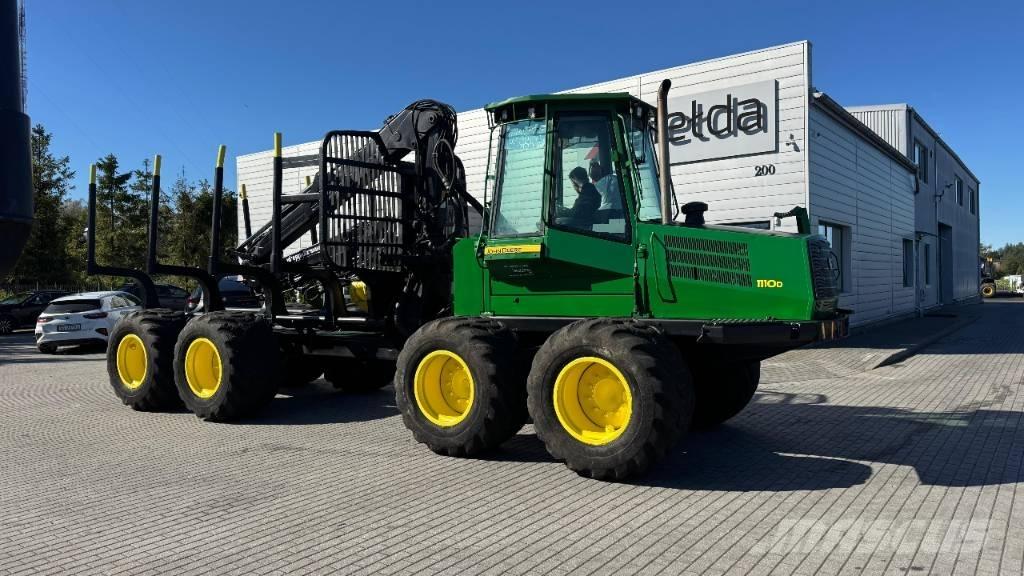 John Deere 1110 D Lassbærere