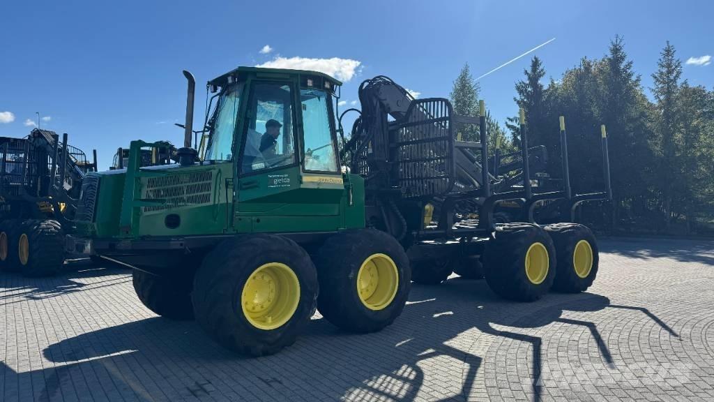 John Deere 1110 D Lassbærere