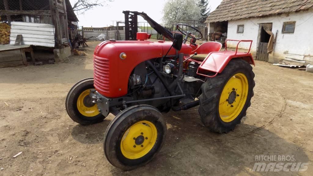 Steyr T 84 Traktorer