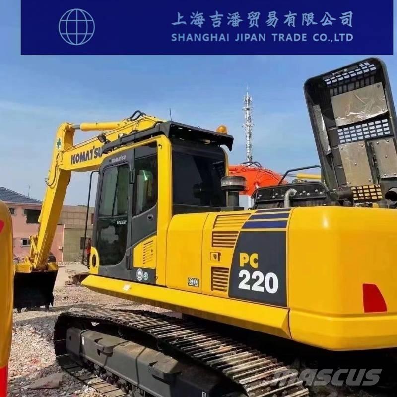 Komatsu PC 220 Beltegraver
