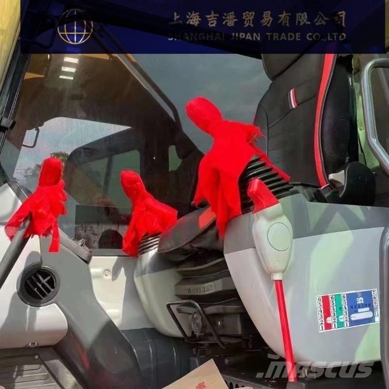 Komatsu PC 220 Beltegraver