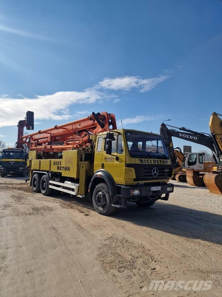 Mercedes-Benz 2531 Betongbiler