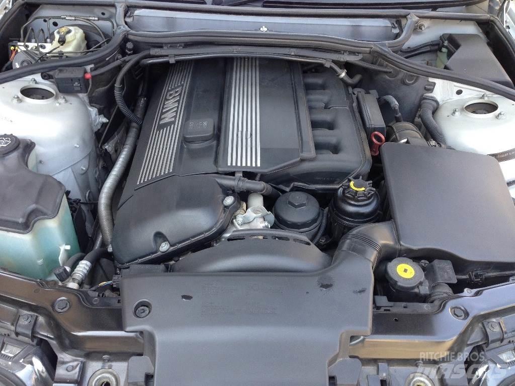 BMW GH-AV25 Personbiler