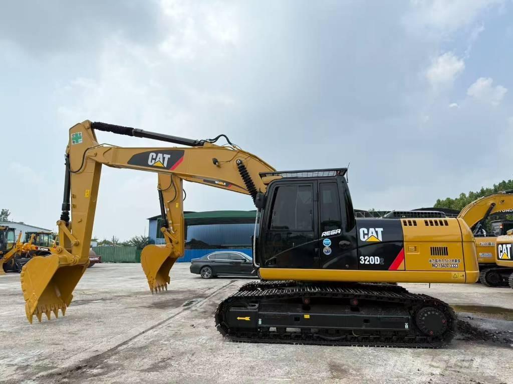 CAT 320D2 Beltegraver
