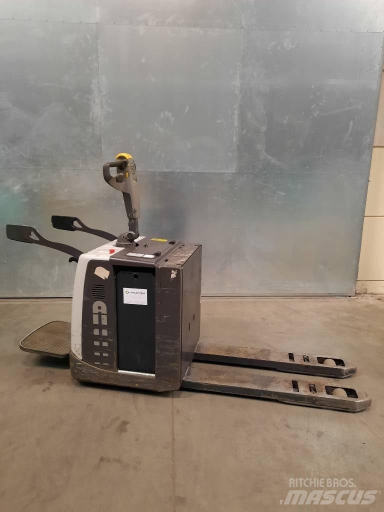 UniCarriers PMR200P Lavtløftende truck med platform