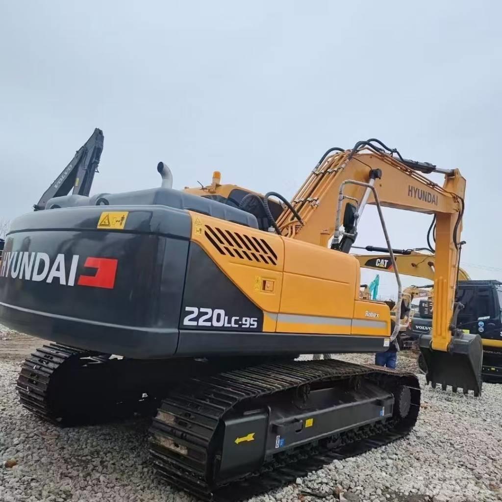Hyundai 220-9S Beltegraver