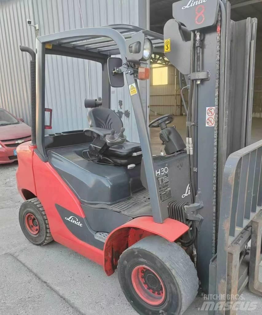 Linde H 30 D Diesel Trucker