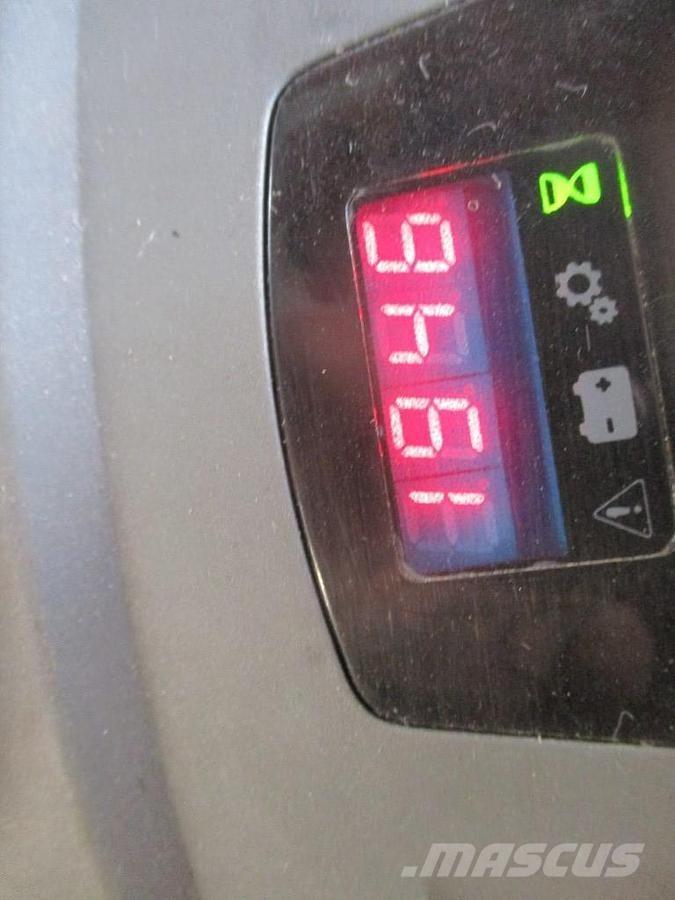 BT LPE200 Lavtløftende truck med platform