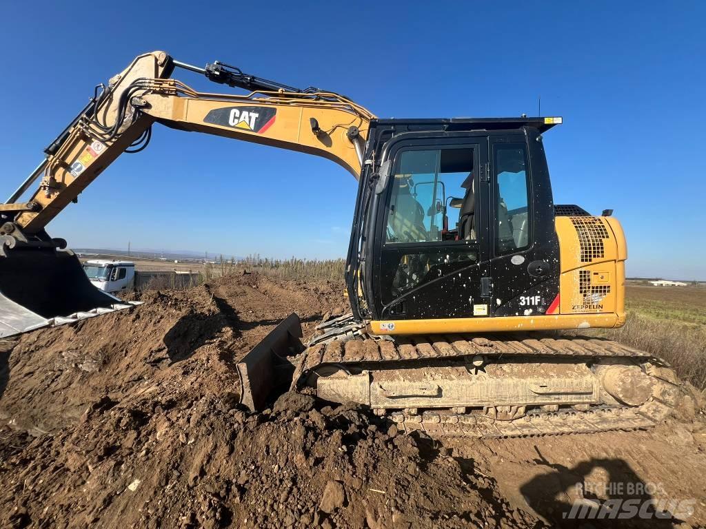 CAT 311 FL Beltegraver