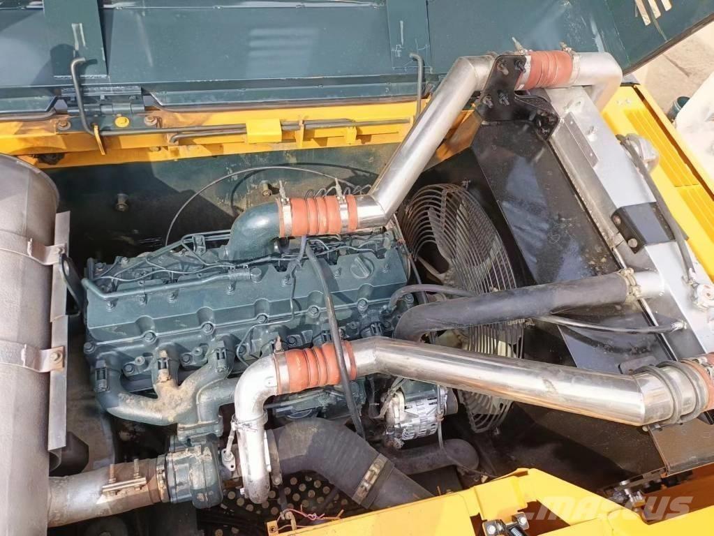 Hyundai 305-9 Beltegraver