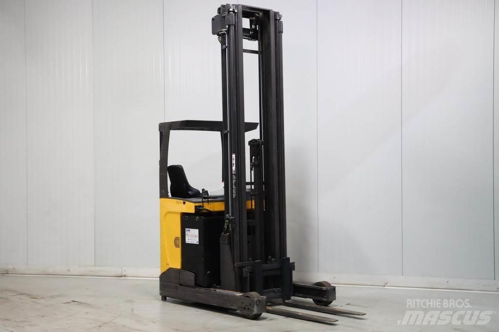 Atlet UMS200D Skyvemasttruck