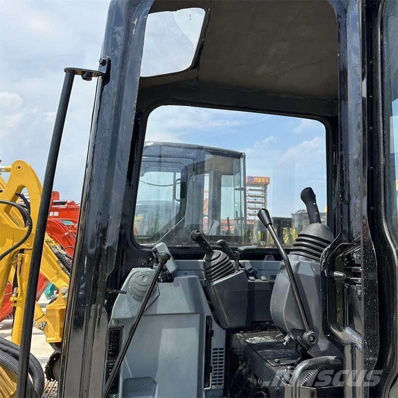CAT 303.5 E Minigravere <7t