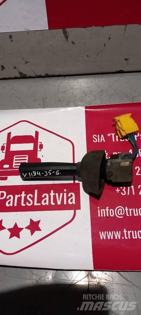 Volvo FH 12.    1624133 Førerhus og Interiør