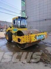 Bomag BW 220D-40 Tandem Valser