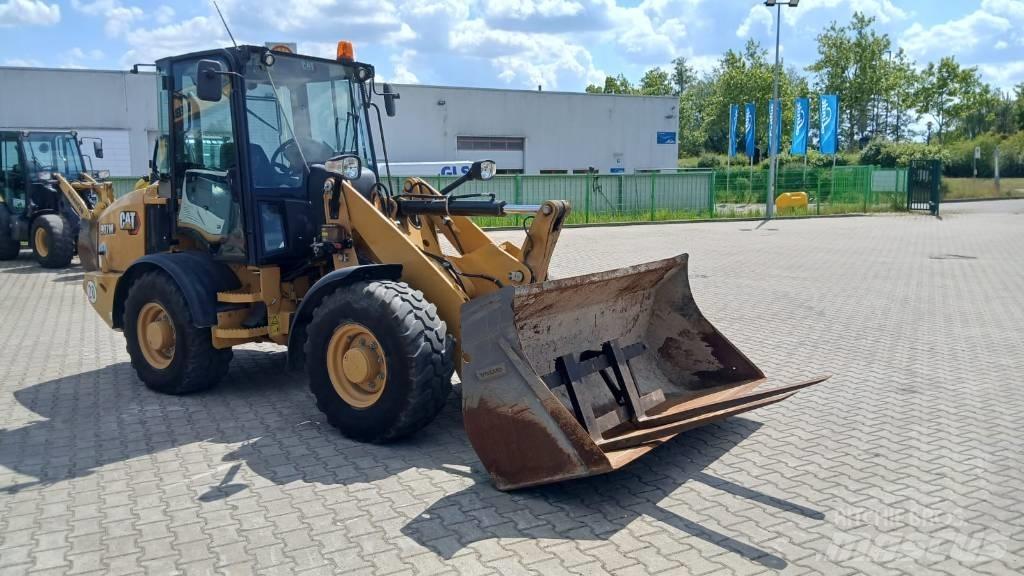 CAT 907 M Hjullastere
