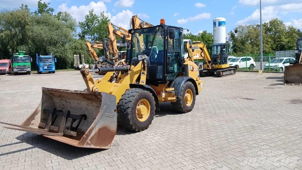 CAT 907 M Hjullastere