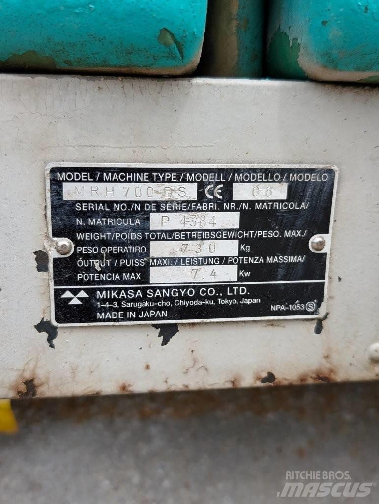 Mikasa MRH 700 DS Hjullaster til komprimering