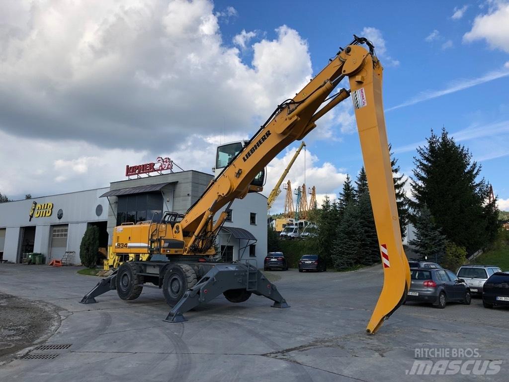 Liebherr A 934 C HD Gravemaskiner for avfallshåndtering