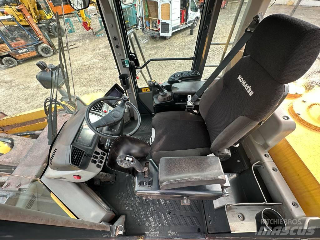 Komatsu WA 500-7 Hjullastere