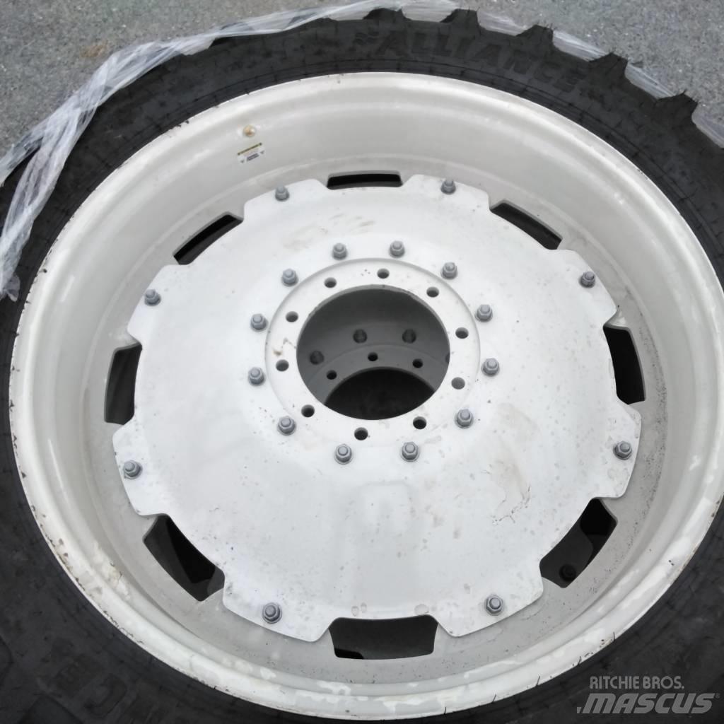 Alliance 300/95R46 Dekk, hjul og felger