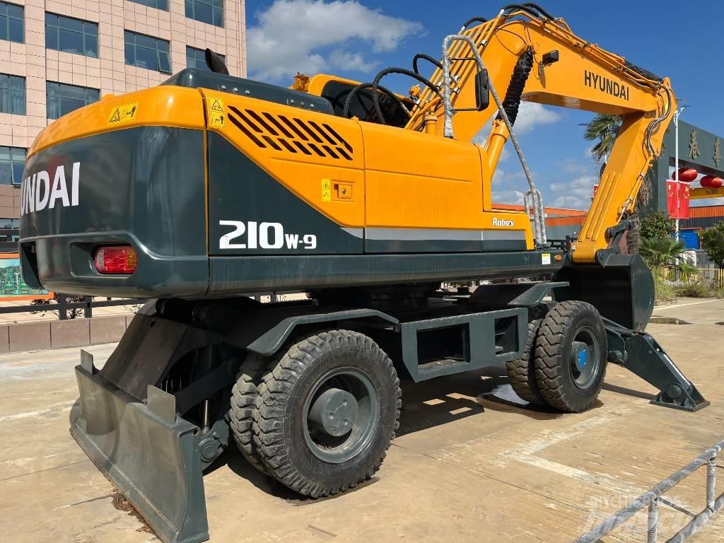Hyundai R210W Hjulgravere