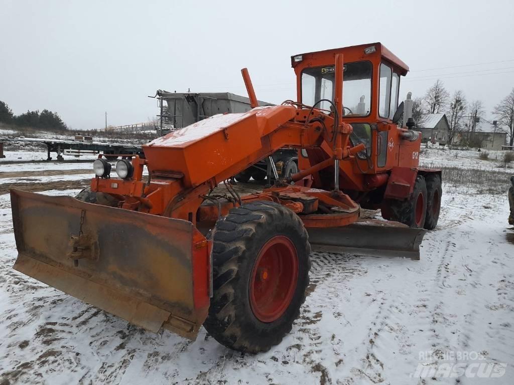 O&K G 12 Veihøvler